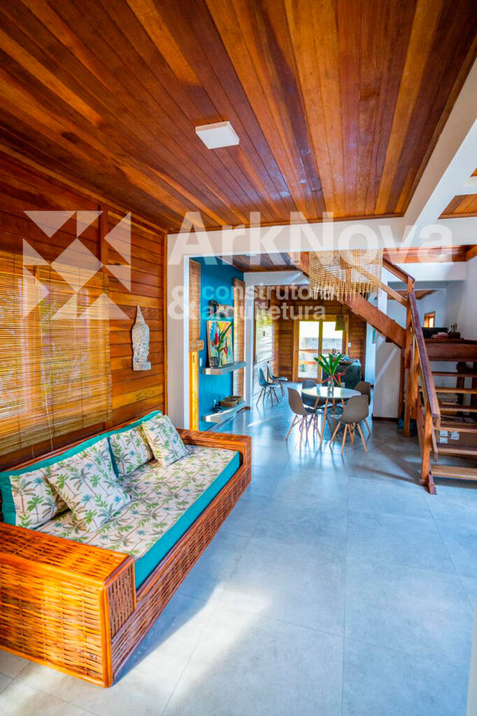 Sobrados em casa pre fabricada de madeira e alvenaria